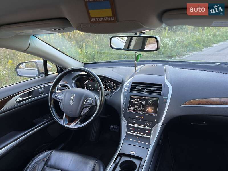 Седан Lincoln MKZ 2015 в Киеве