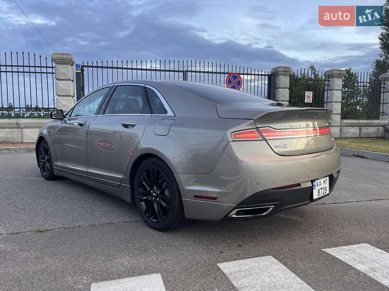 Седан Lincoln MKZ 2015 в Киеве