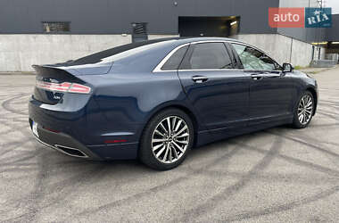 Седан Lincoln MKZ 2017 в 