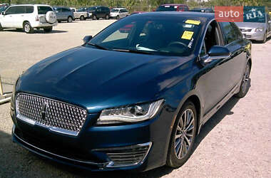 Седан Lincoln MKZ 2017 в 