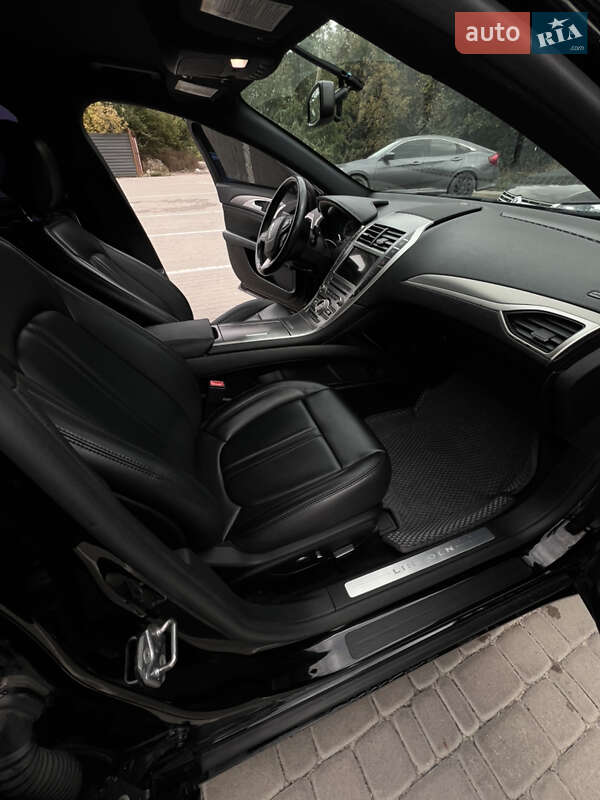 Седан Lincoln MKZ 2017 в Ирпене