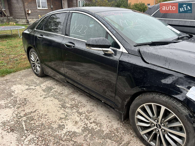 Lincoln MKZ 2016