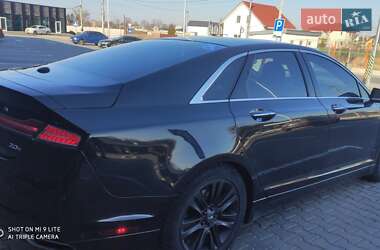 Седан Lincoln MKZ 2013 в 