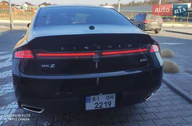 Седан Lincoln MKZ 2013 в 