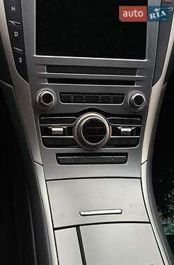 Седан Lincoln MKZ 2018 в 