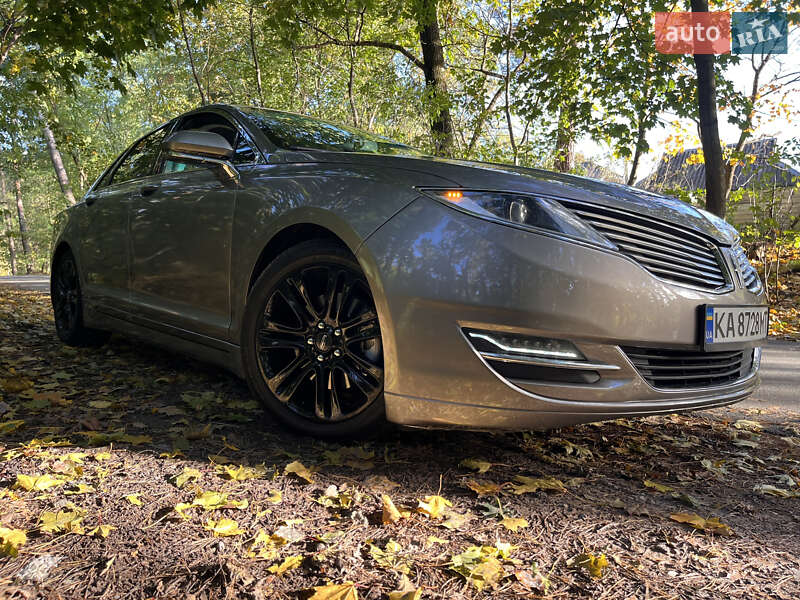 Седан Lincoln MKZ 2015 в Киеве