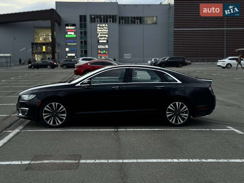 Седан Lincoln MKZ 2016 в Киеве
