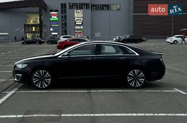 Седан Lincoln MKZ 2016 в 
