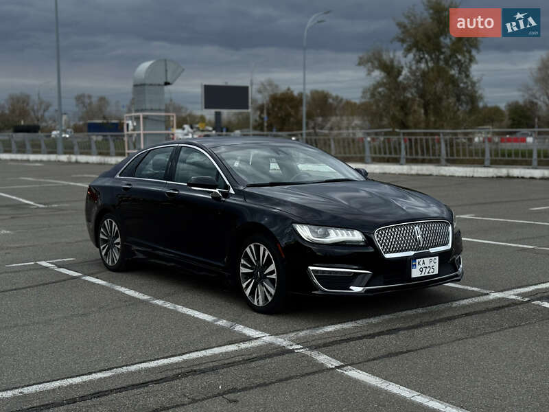 Седан Lincoln MKZ 2016 в Киеве