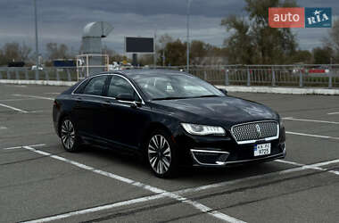 Седан Lincoln MKZ 2016 в 