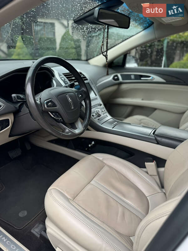 Седан Lincoln MKZ 2018 в Кременчуці фото 9 Седан Lincoln MKZ 2018 в Кременчуці