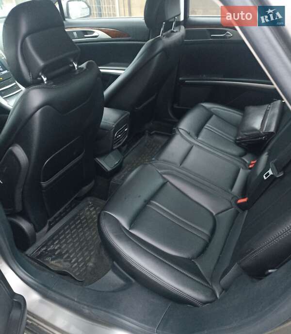 Седан Lincoln MKZ 2016 в Днепре