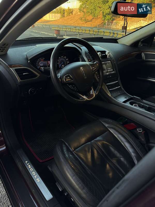 Седан Lincoln MKZ 2013 в Одессе