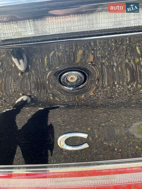 Седан Lincoln MKZ 2016 в Ужгороді