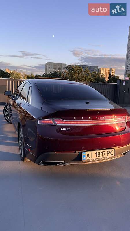 Седан Lincoln MKZ 2018 в Києві