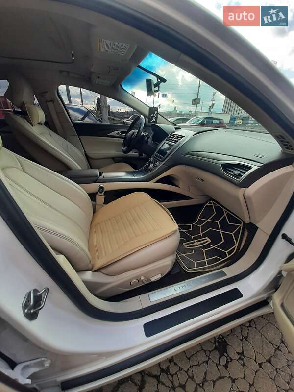 Седан Lincoln MKZ 2016 в Києві фото 7 Седан Lincoln MKZ 2016 в Києві