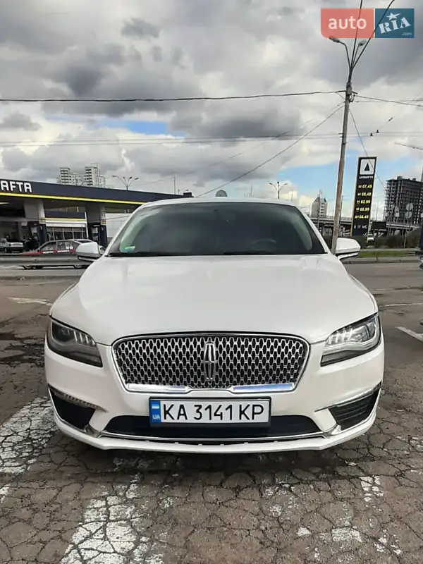 Lincoln MKZ