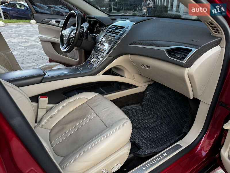 Седан Lincoln MKZ 2020 в Києві