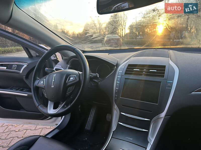Седан Lincoln MKZ 2015 в Миргороді фото 6 Седан Lincoln MKZ 2015 в Миргороді