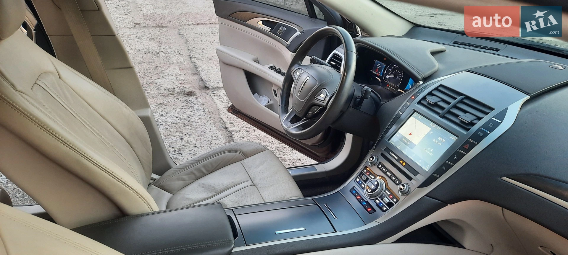 2017 Lincoln MKZ - мініатюра 11