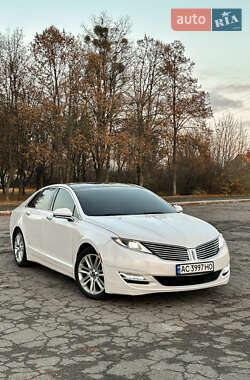 Седан Lincoln MKZ 2014 в Івано-Франківську