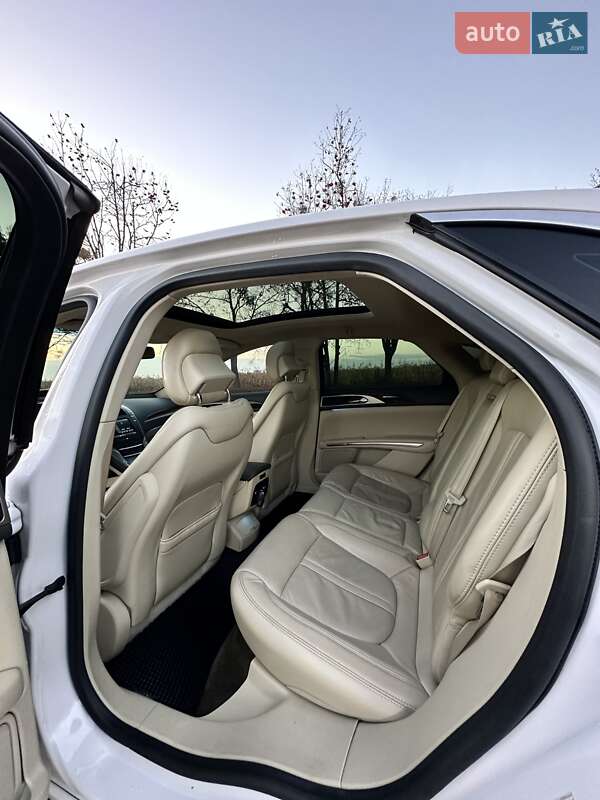 Седан Lincoln MKZ 2014 в Ивано-Франковске