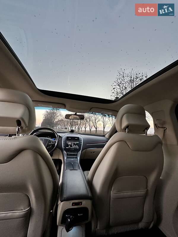 Седан Lincoln MKZ 2014 в Ивано-Франковске