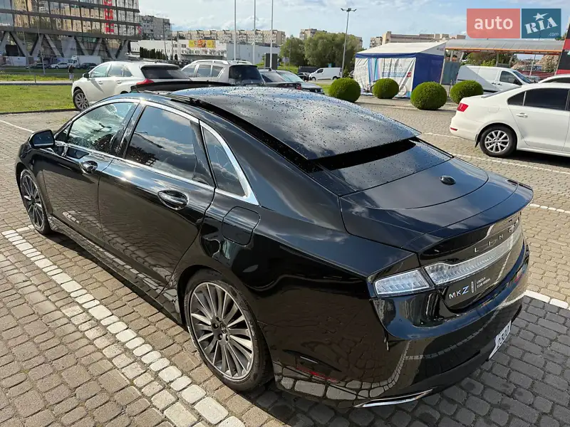 Lincoln MKZ 2015