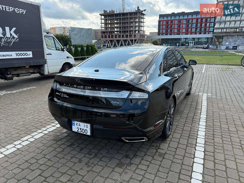 Седан Lincoln MKZ 2015 в Києві
