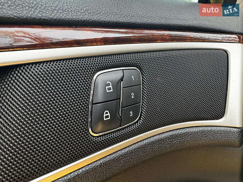 Седан Lincoln MKZ 2016 в Киеве фото 24 Седан Lincoln MKZ 2016 в Киеве