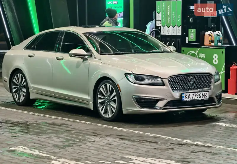 Lincoln MKZ
