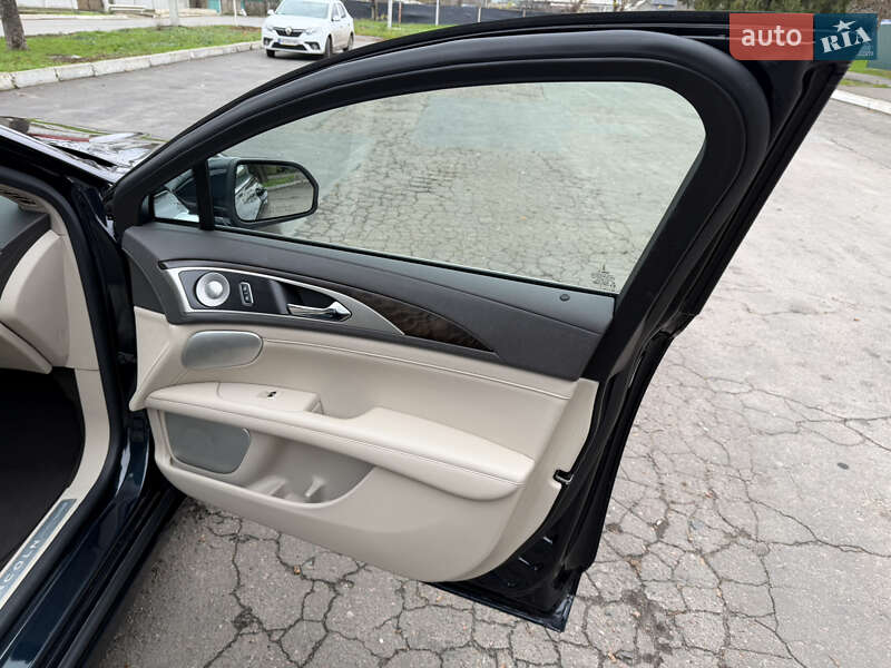 Седан Lincoln MKZ 2019 в Одессе фото 22 Седан Lincoln MKZ 2019 в Одессе