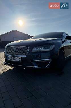 Седан Lincoln MKZ 2017 в Сокале