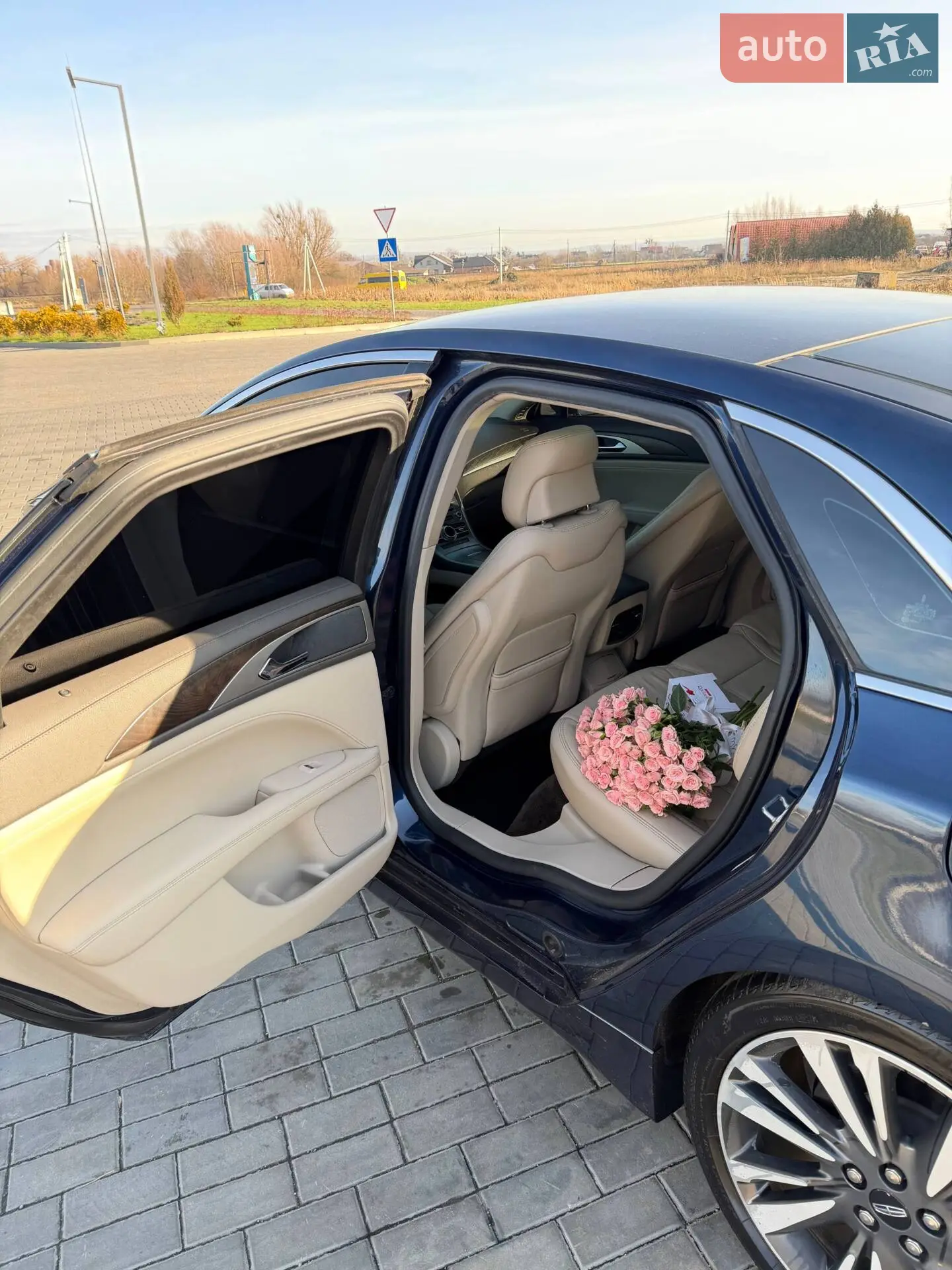2017 Lincoln MKZ - мініатюра 10