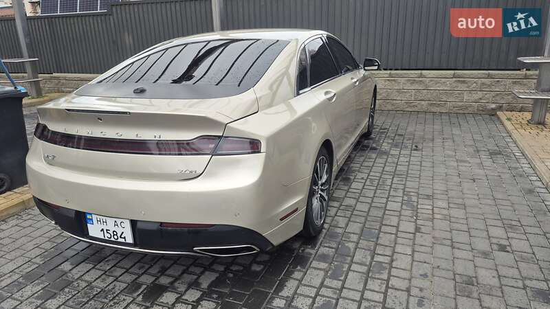 Седан Lincoln MKZ 2017 в Одессе