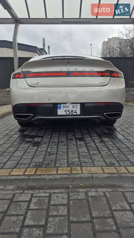 Седан Lincoln MKZ 2017 в Одессе