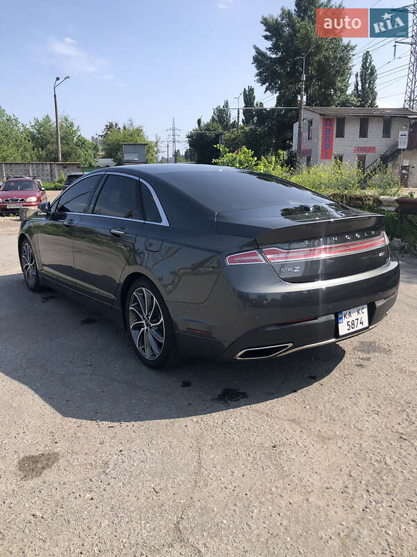 Седан Lincoln MKZ 2019 в Киеве