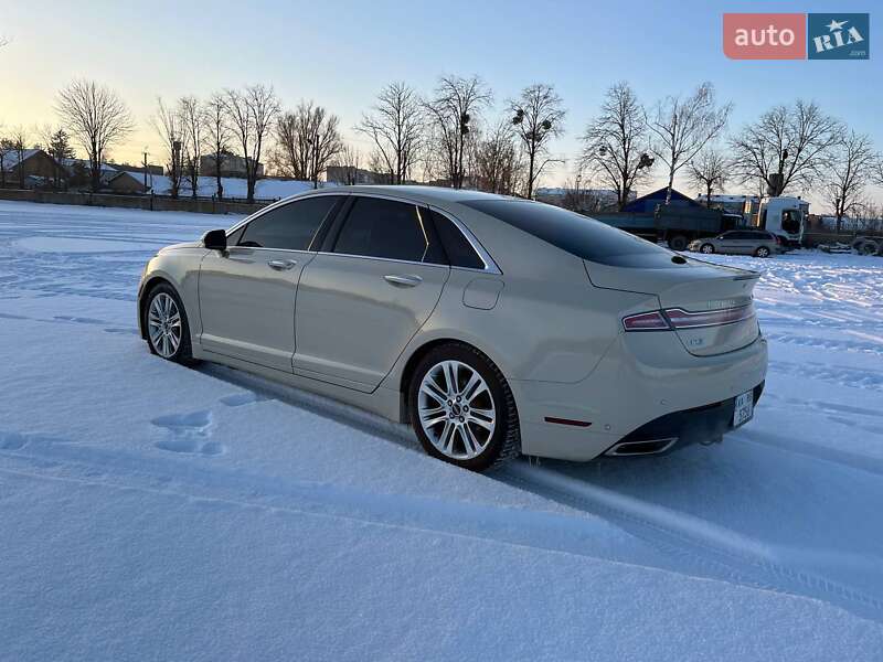 Седан Lincoln MKZ 2013 в Виннице