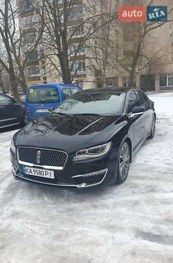 Седан Lincoln MKZ 2019 в Киеве