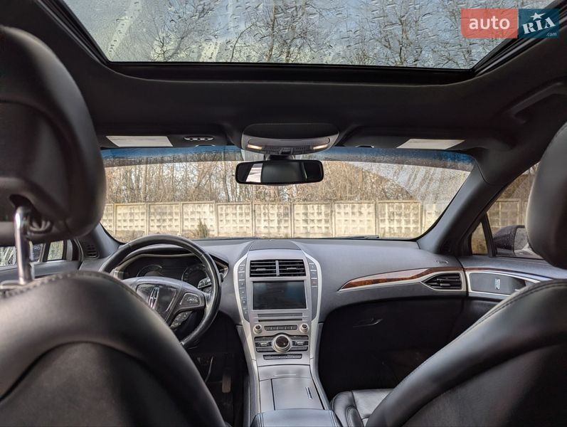 Седан Lincoln MKZ 2017 в Ровно