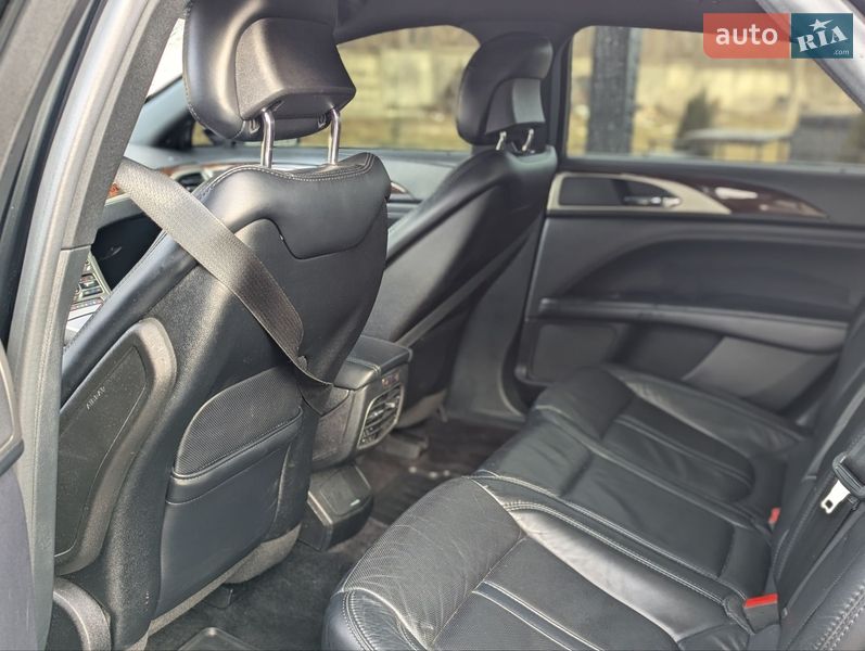 Седан Lincoln MKZ 2017 в Ровно