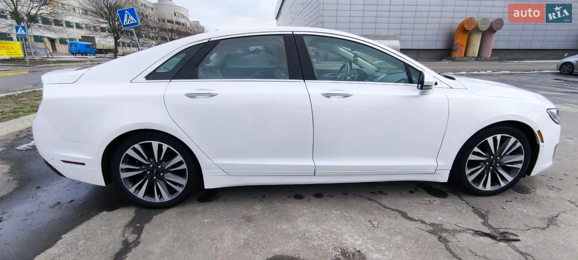 2019 Lincoln MKZ - мініатюра 9