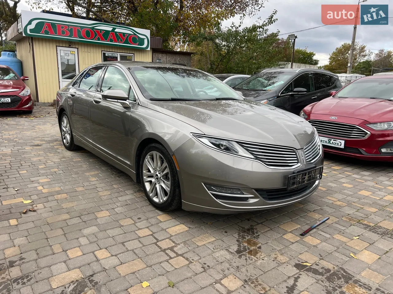 2015 Lincoln MKZ - мініатюра 36