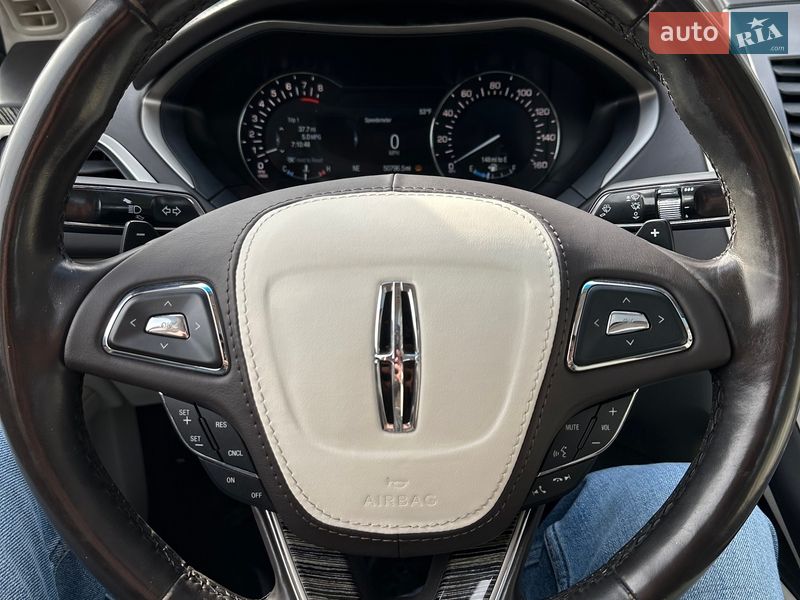 Седан Lincoln MKZ 2017 в Кропивницком