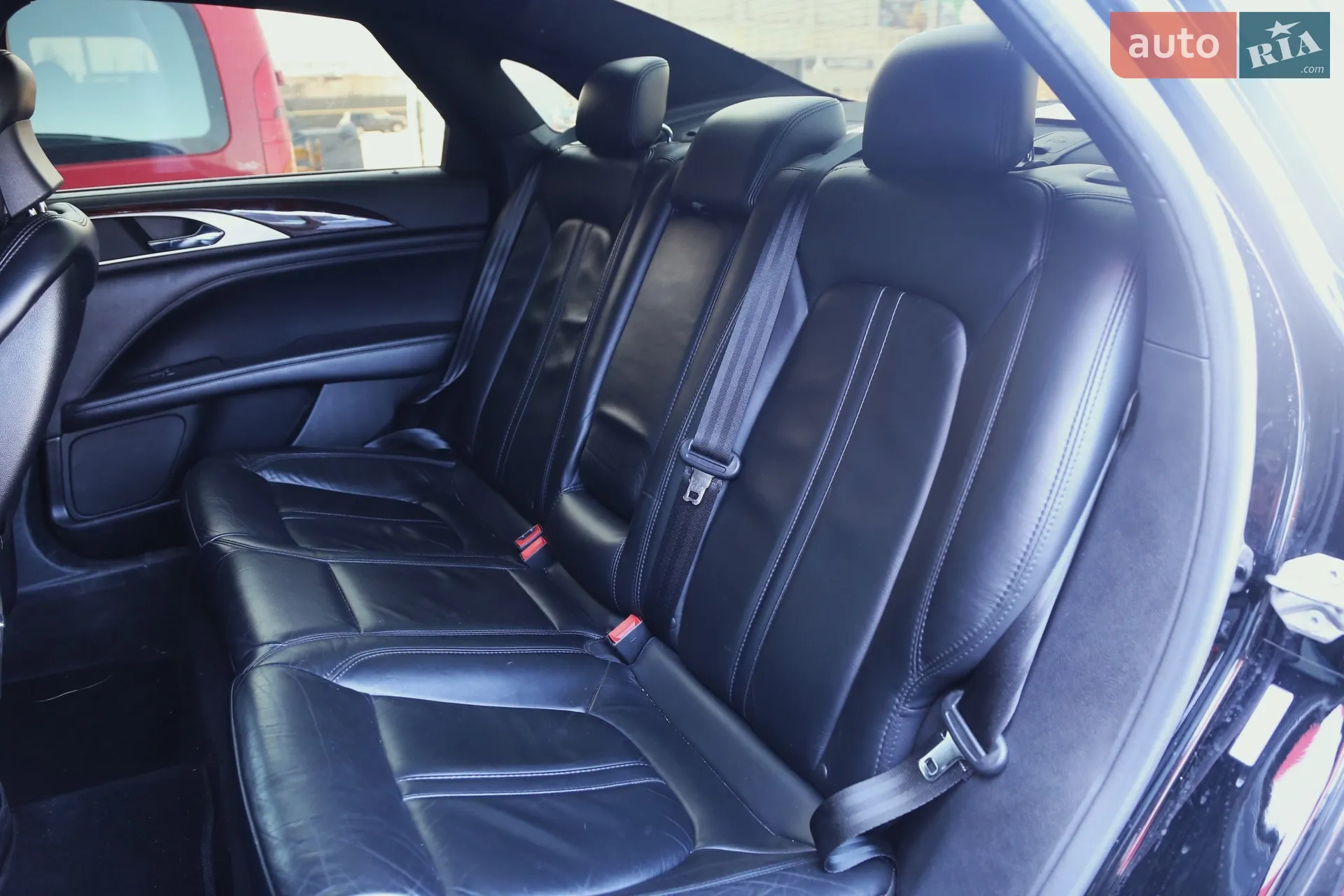 2016 Lincoln MKZ - мініатюра 10