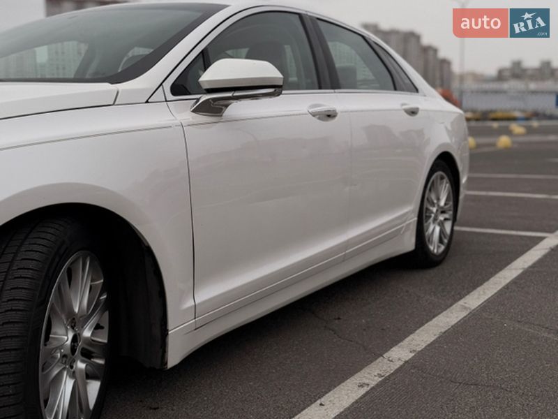 Седан Lincoln MKZ 2015 в Киеве фото 4 Седан Lincoln MKZ 2015 в Киеве