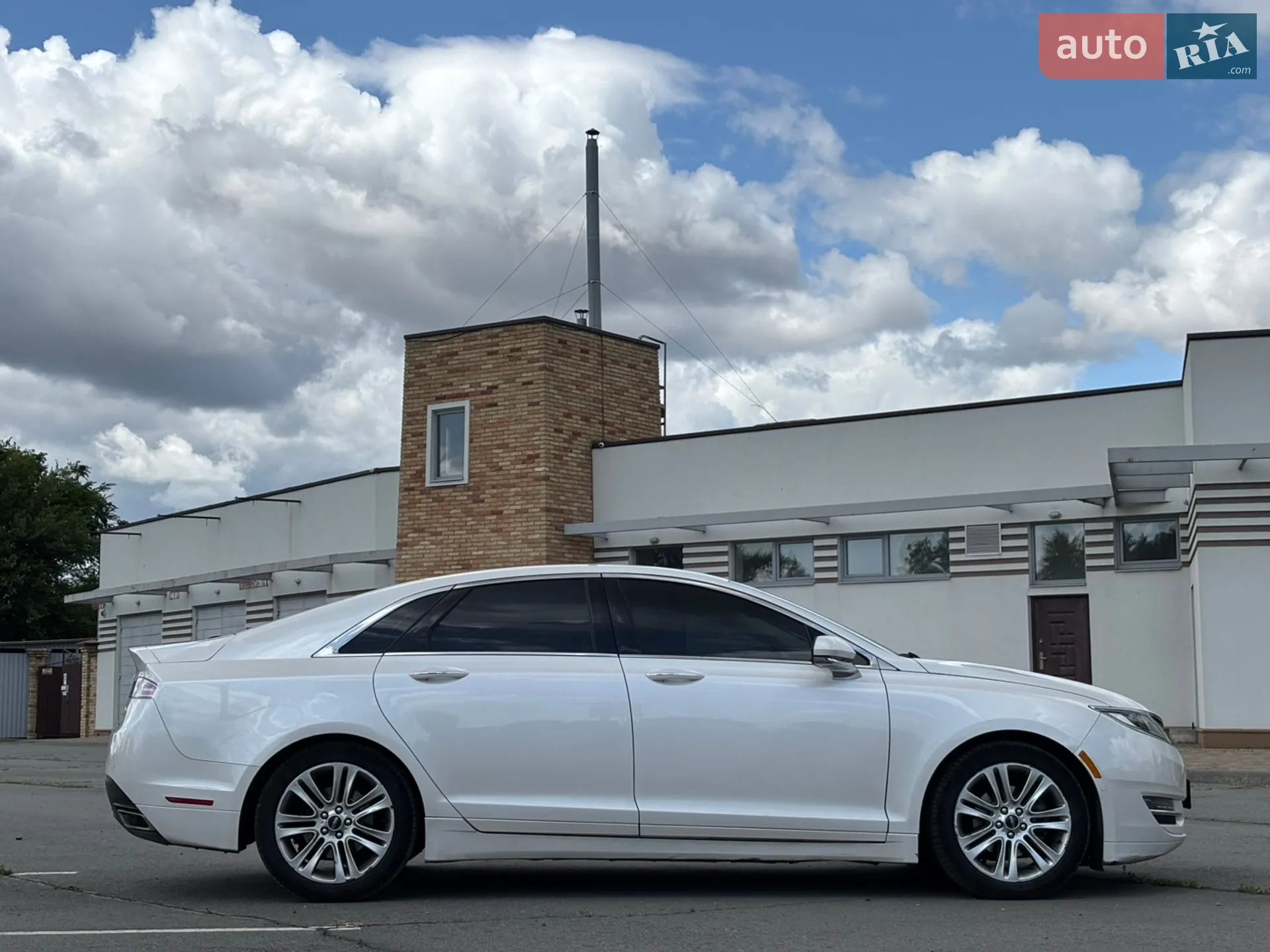 2015 Lincoln MKZ - мініатюра 7