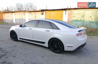 Седан Lincoln MKZ 2015 в Жмеринці
