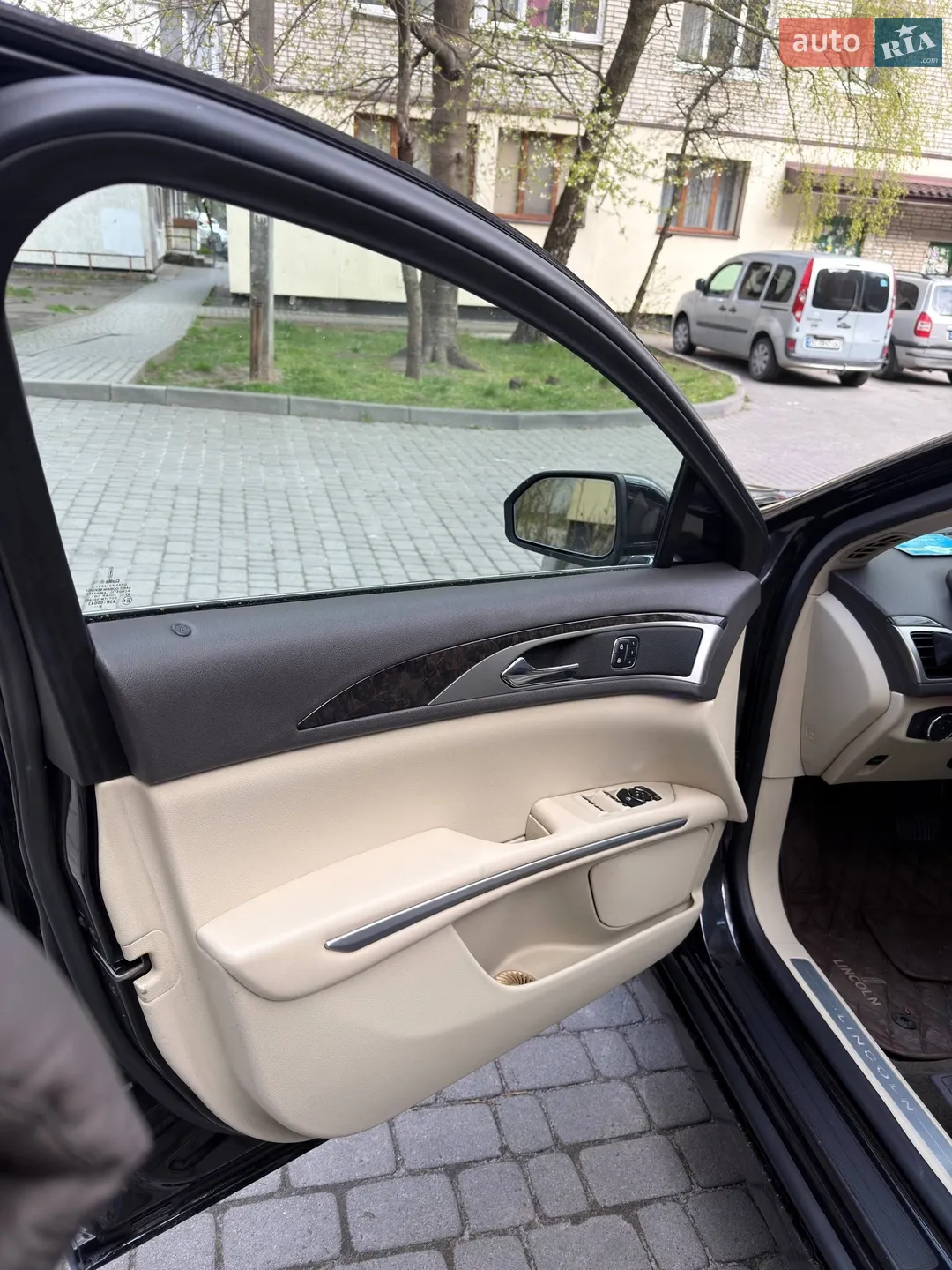 2013 Lincoln MKZ - мініатюра 17