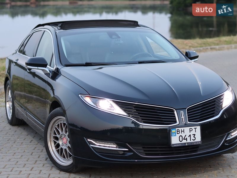 Седан Lincoln MKZ 2014 в Ізмаїлі